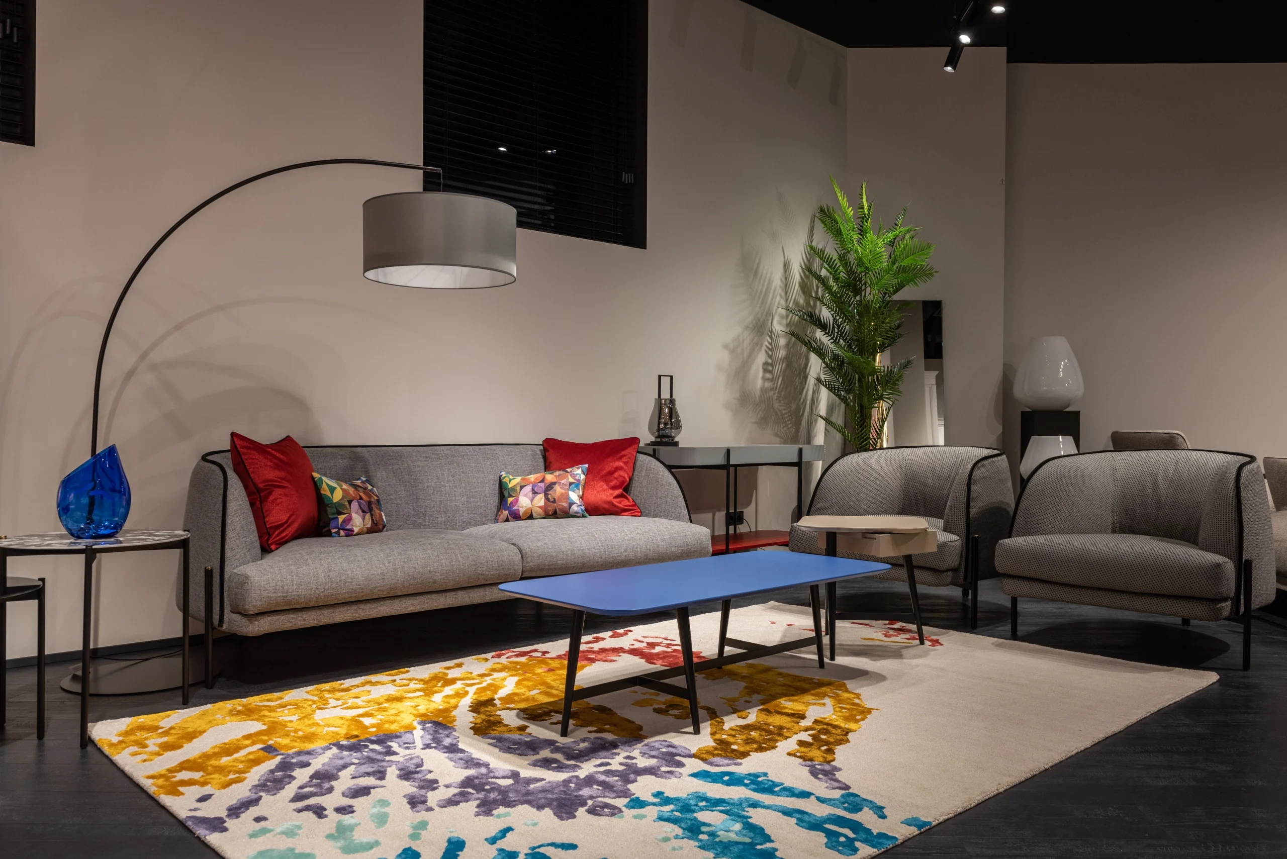 Custom velvet sofa design Faridabad