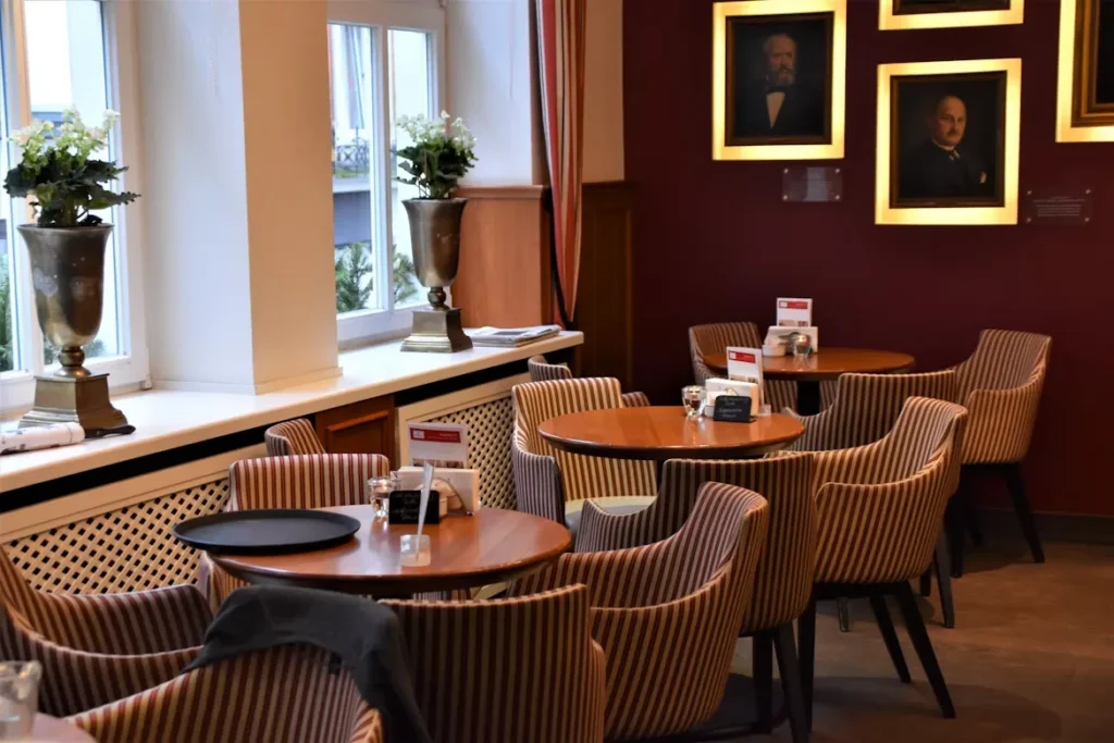 Restaurant & Café Interior Design