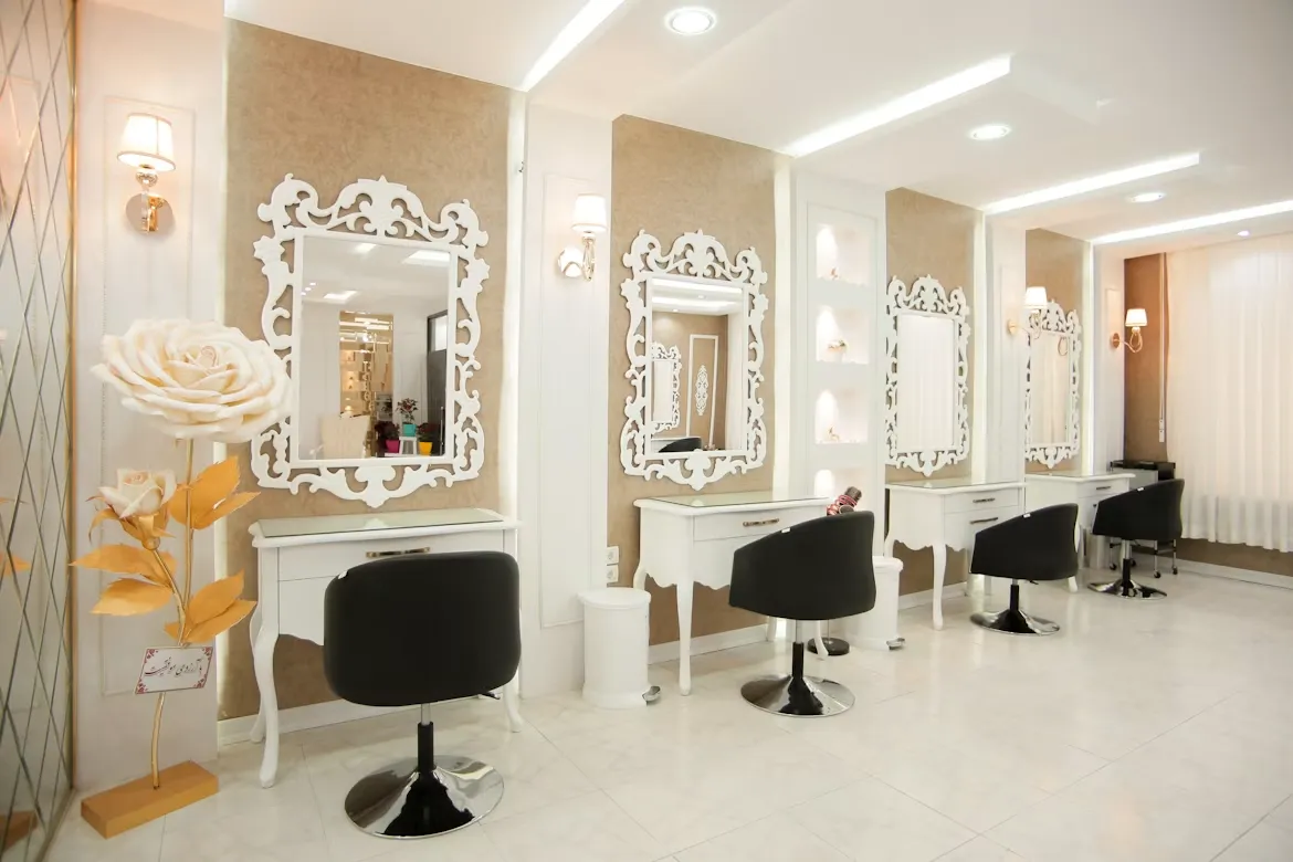 Beauty salon reception lounge design Gurgaon Noida